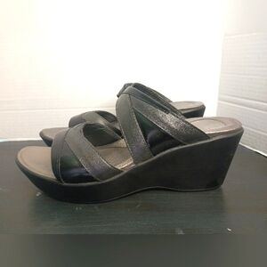 Naot Siren Wedge Sandals Size 42 US 11 Black Slide Platform Comfort Minimalist
